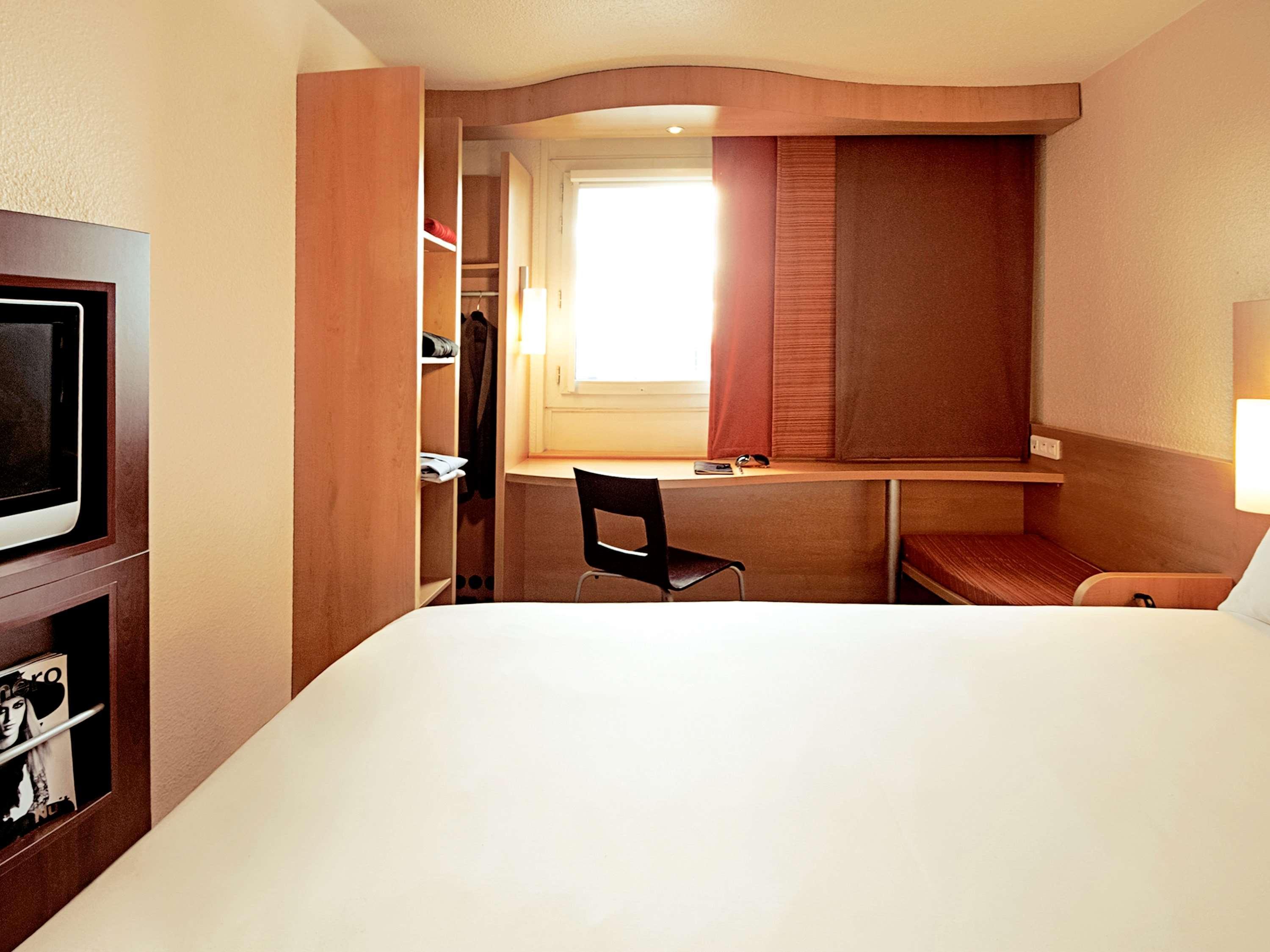 Ibis Santiago Providencia Hotel Екстериор снимка