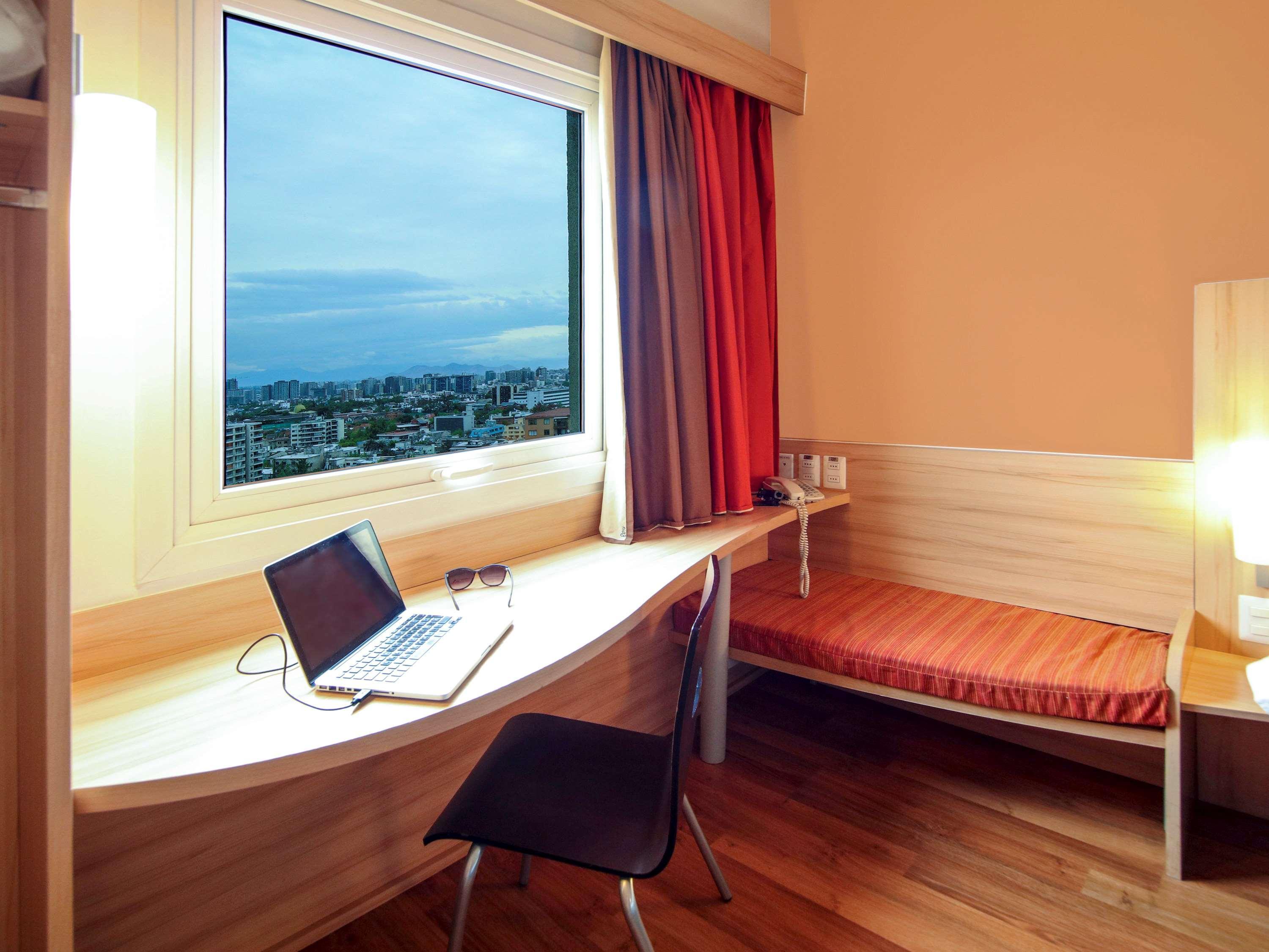 Ibis Santiago Providencia Hotel Екстериор снимка