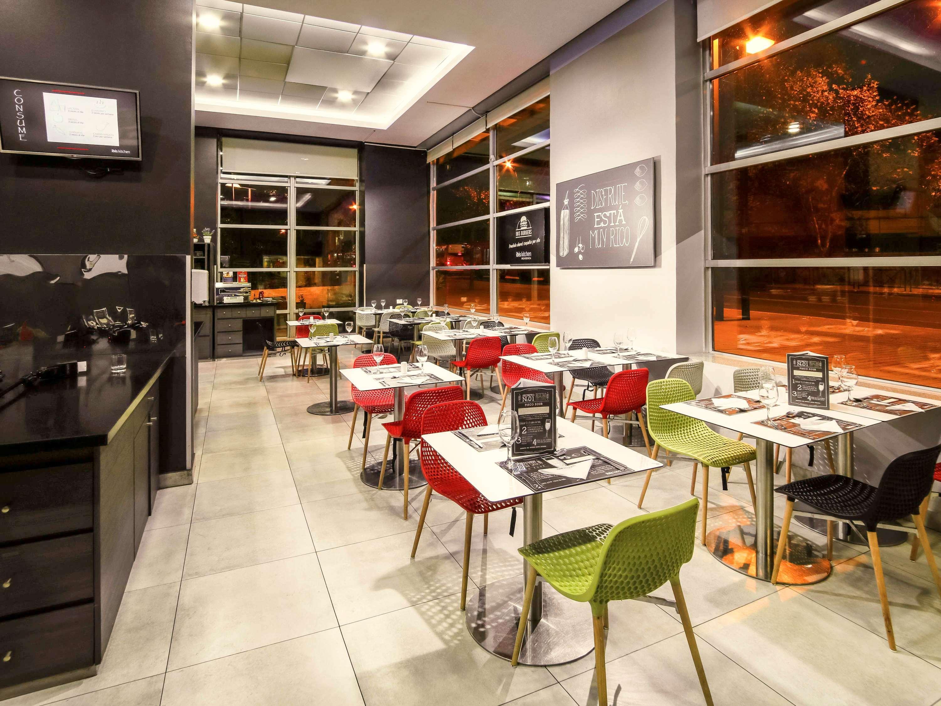 Ibis Santiago Providencia Hotel Екстериор снимка