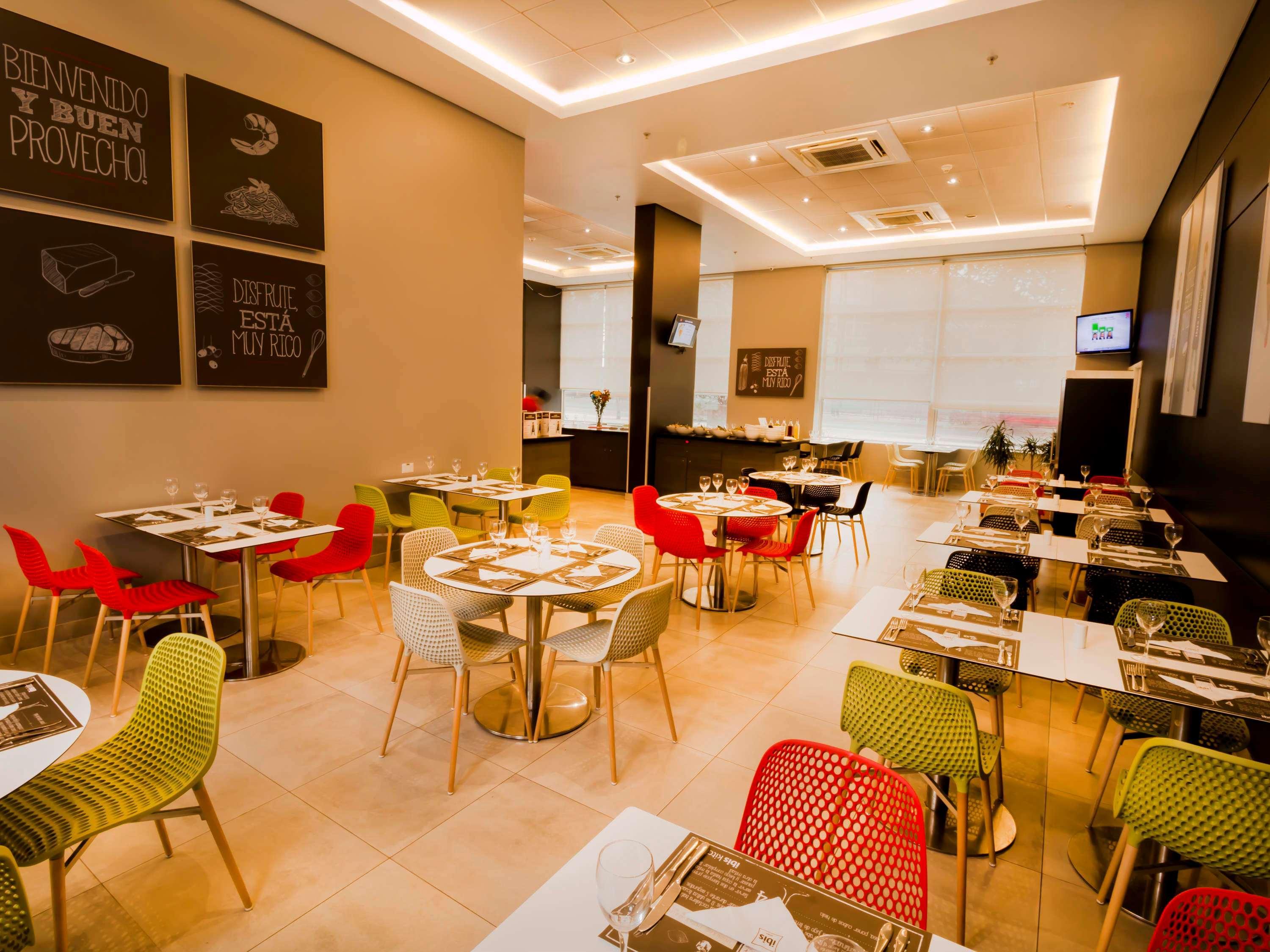 Ibis Santiago Providencia Hotel Екстериор снимка