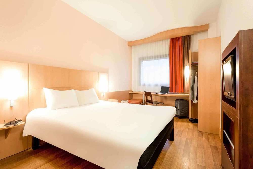 Ibis Santiago Providencia Hotel Екстериор снимка