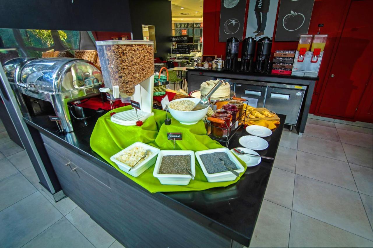Ibis Santiago Providencia Hotel Екстериор снимка