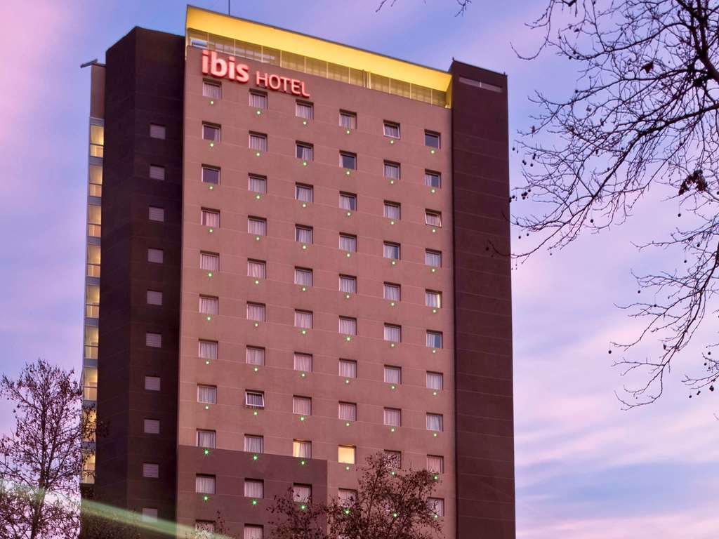Ibis Santiago Providencia Hotel Екстериор снимка