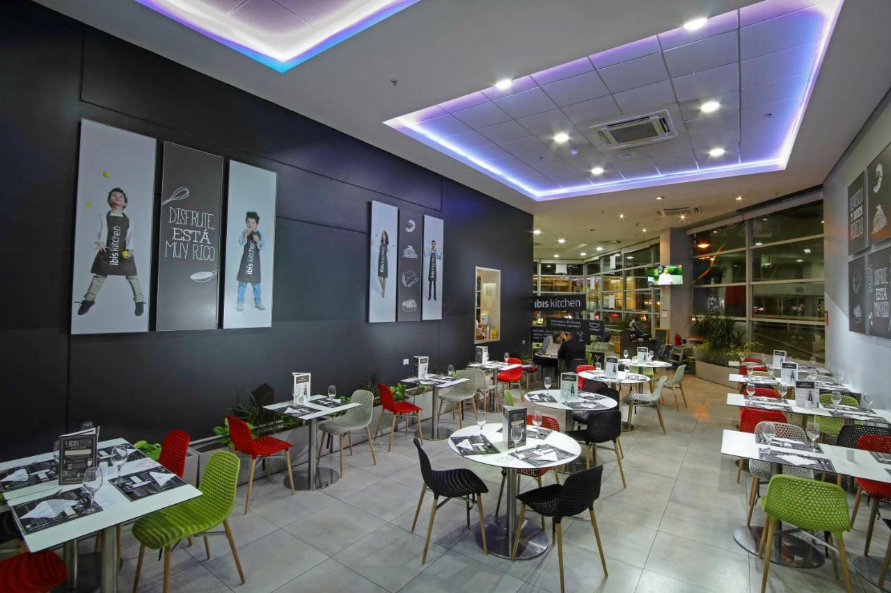 Ibis Santiago Providencia Hotel Екстериор снимка